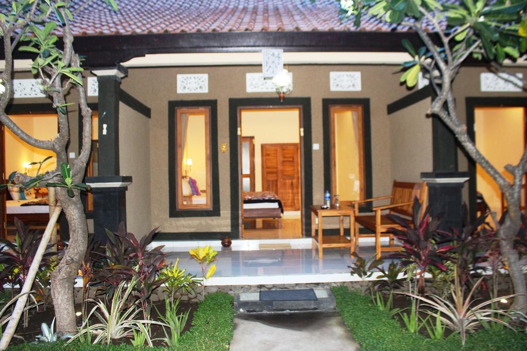 Pande Guest House Pemuteran Exteriör bild