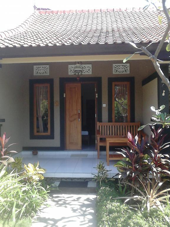 Pande Guest House Pemuteran Exteriör bild